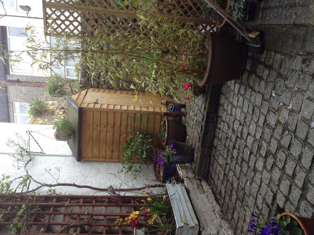 Cartref Guesthouse Caernarfon Exteriör bild